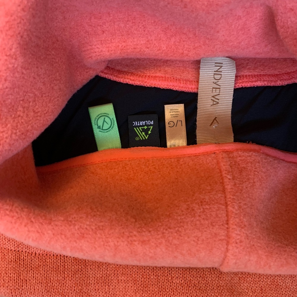 Indyeva Toga pullover NWOT - Picture 6 of 8